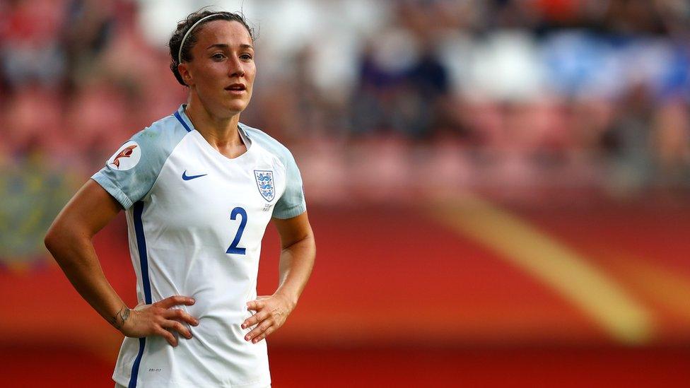 Lucy Bronze