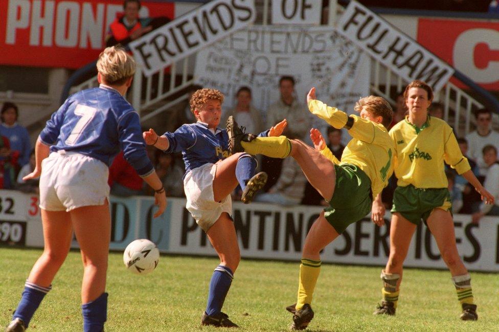 Doncaster Belles versus Friends of Fulham in 1990