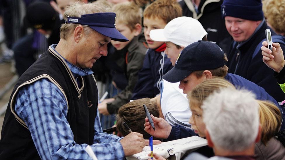 Bill Murray signing autographs