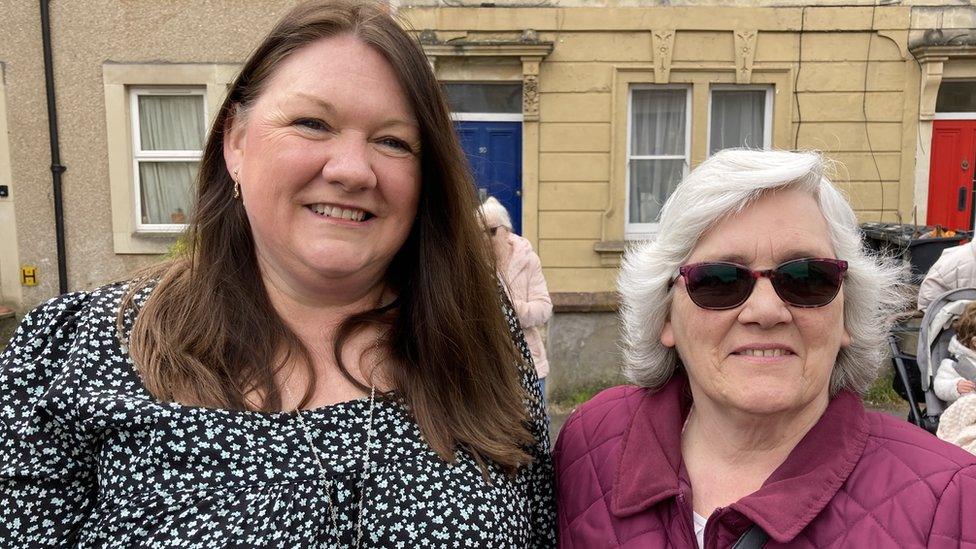 Gillian Deery (left) and Ellen Hampshire