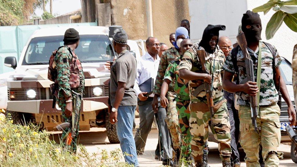 Mutinous soldiers in the streets of Bouake, Ivory Coast