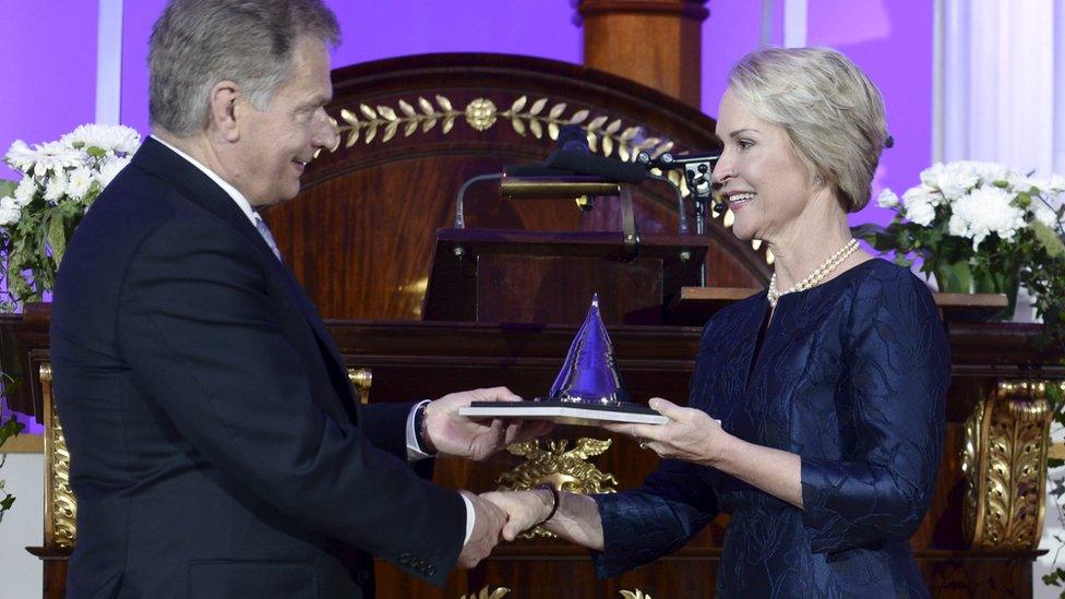 Frances Arnold receives the prize