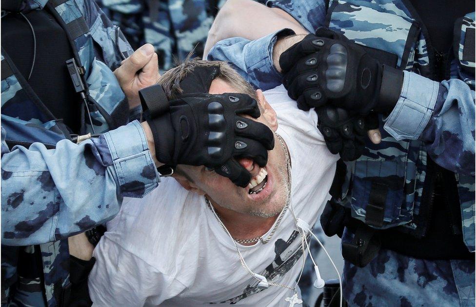 Police and protesters in Moscow, 27 July