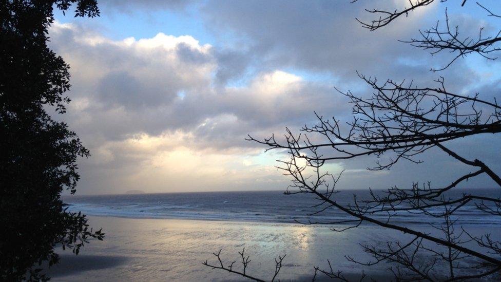 Barry Island looking out to Steep Holme, at nearly low tide, taken by Carol Mack