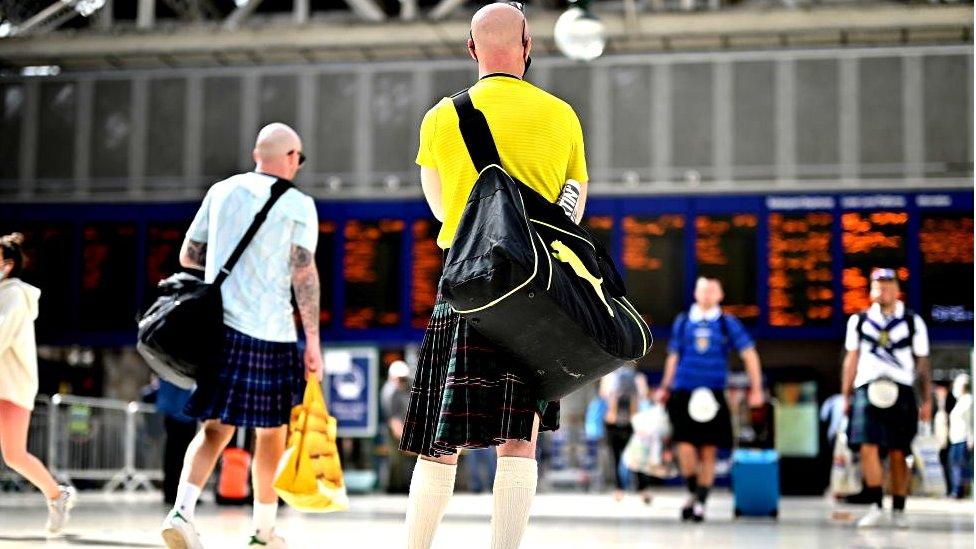 Scotland fans at Glasgow Central