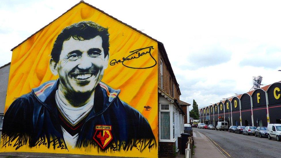 Graham Taylor mural by Vicarage Road