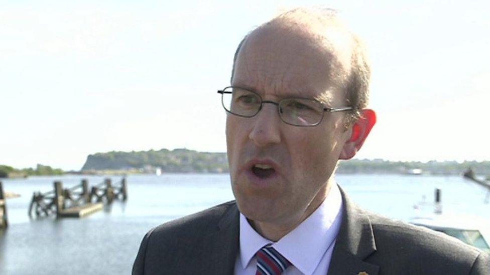 Llyr Gruffydd