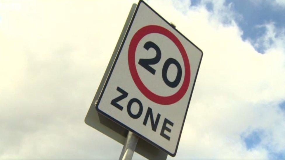 20mph sign