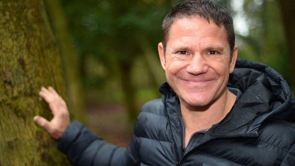 Steve-Backshall.