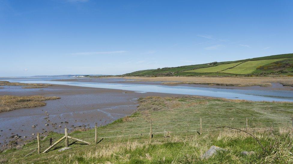 Coastal path at Kidwelly