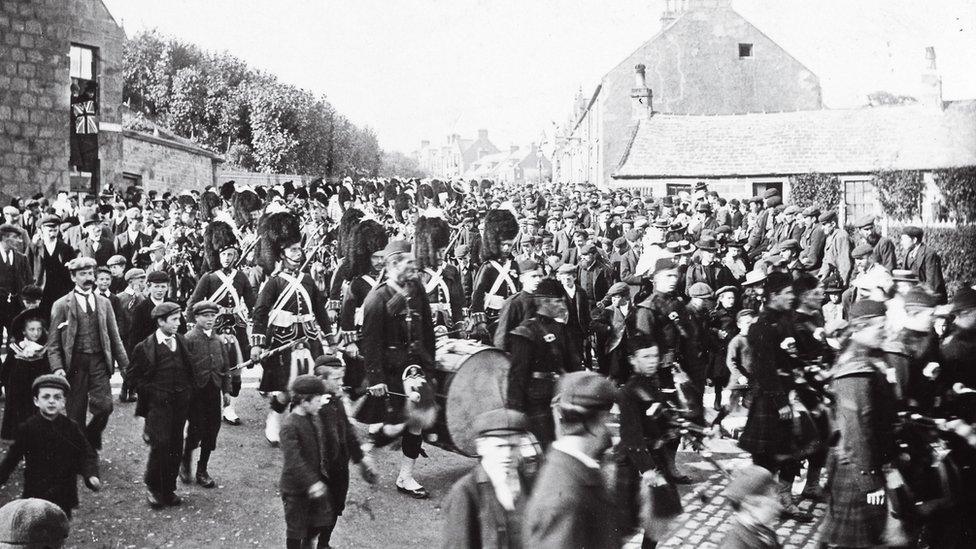 The Maryhill Barracks was home to 1,000 people