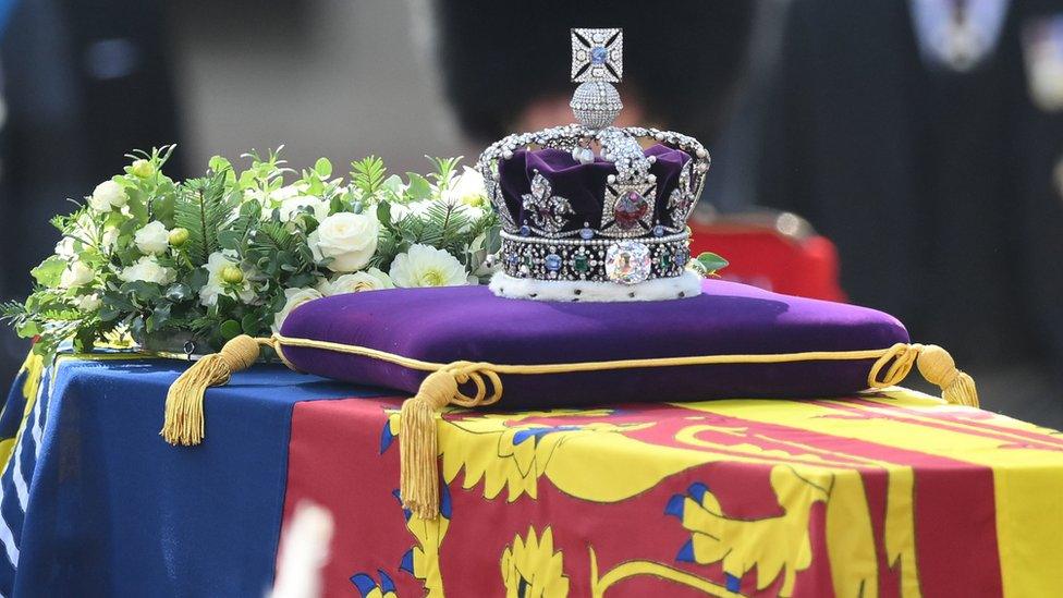 Queen Elizabeth's coffin