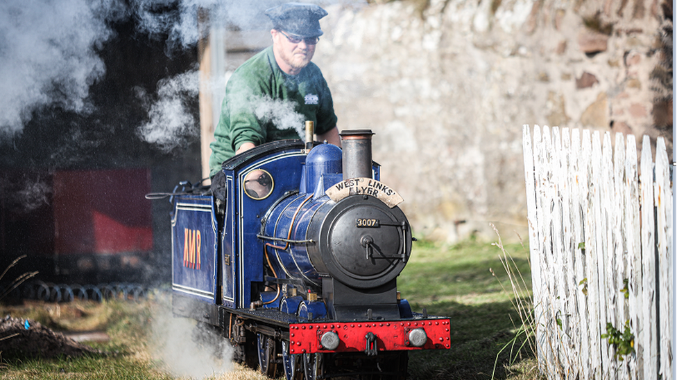 Kerr's Miniature Railway