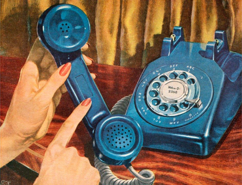 Rotary dial telephone