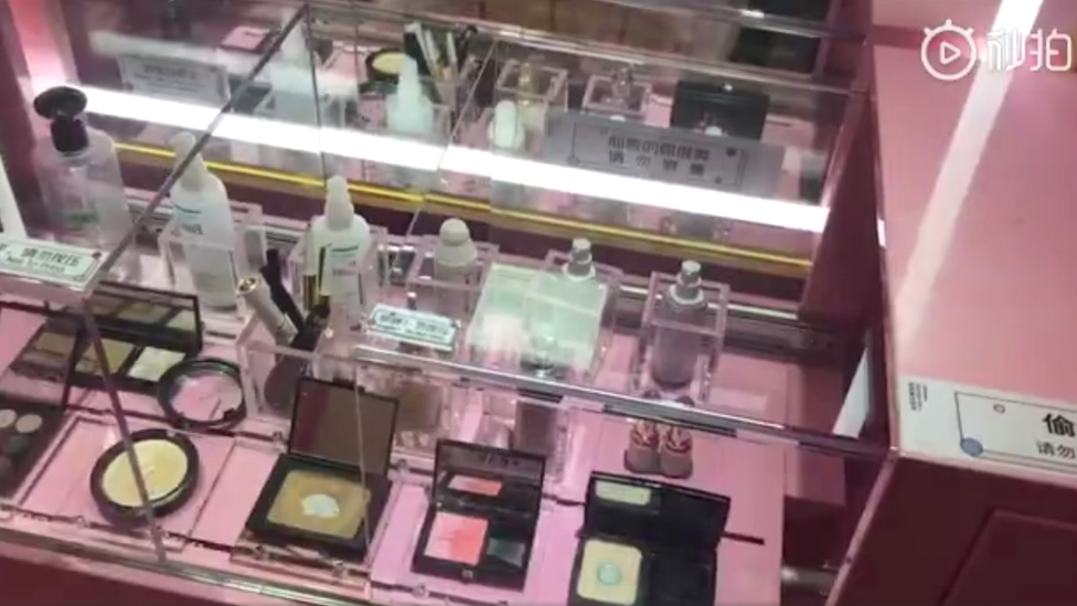 Inside a Chinese shareable make-up room