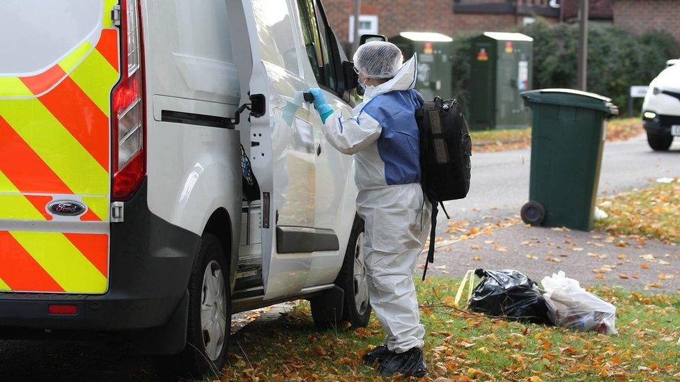 Police search at Loxbeare Drive in Furzton, Milton Keynes