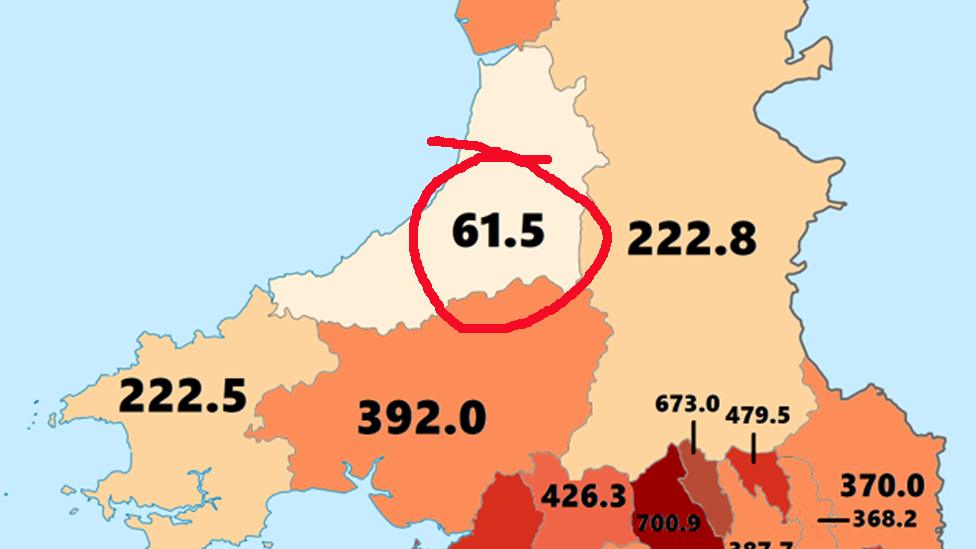 Map o Gymru gyda ffigurau coronafeirws