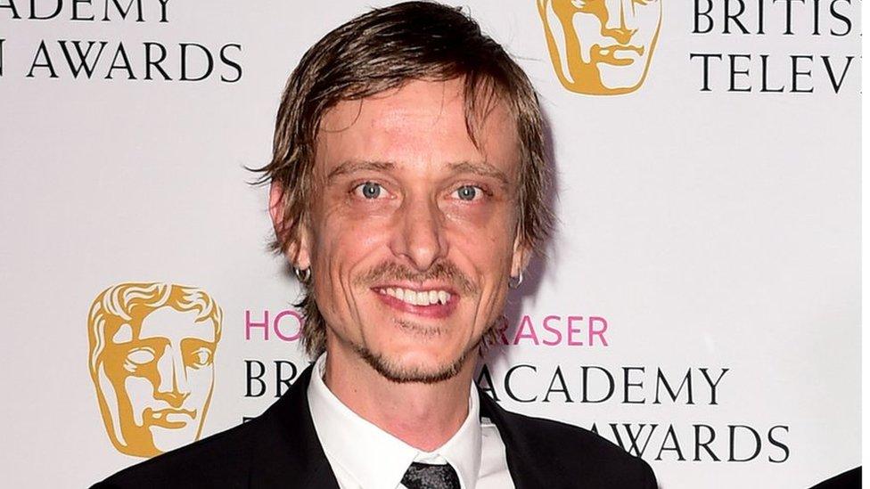 Mackenzie Crook