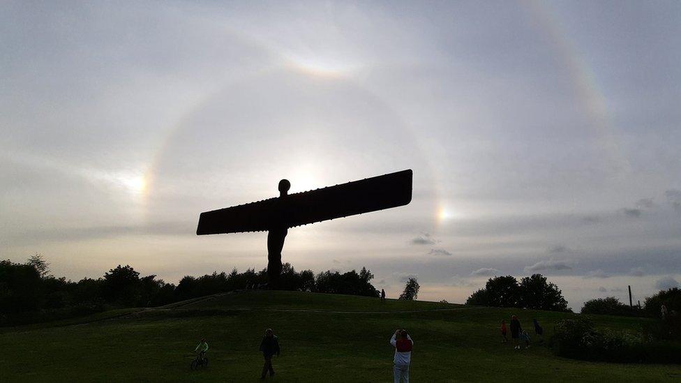 Sun halos around the Angel of the North.