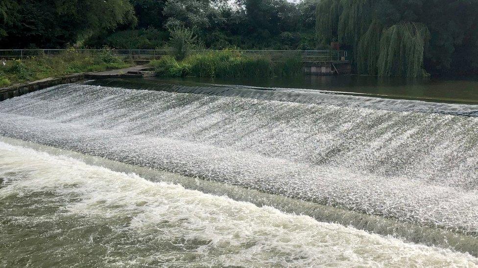 Shrewsbury weir