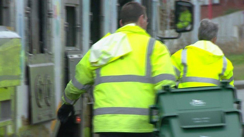 Bin men