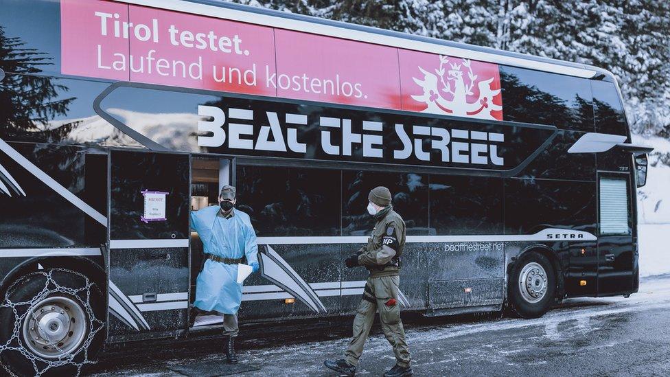 Free tests offered by Austrian soldiers on February 12, 2021