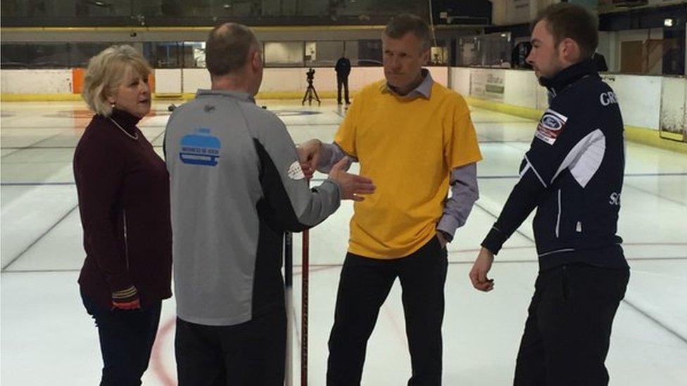 Willie Rennie curling