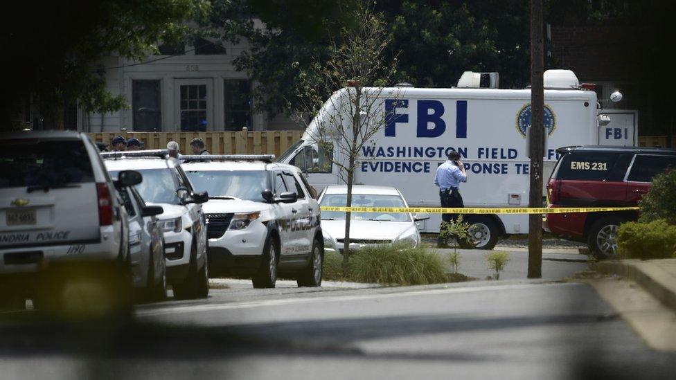 FBI van at the scene of the shooting 14. June 2017