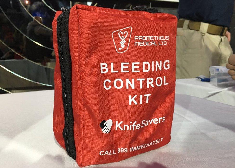 Bleeding control kit