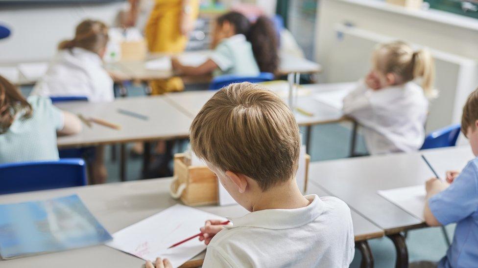 children-in-classroom.