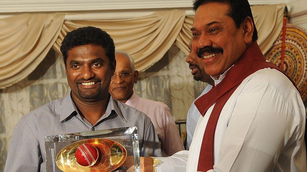 Muralitharan with Mahinda Rajapaksa