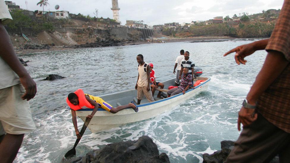 Migrants from Anjouan arrive in Mayotte