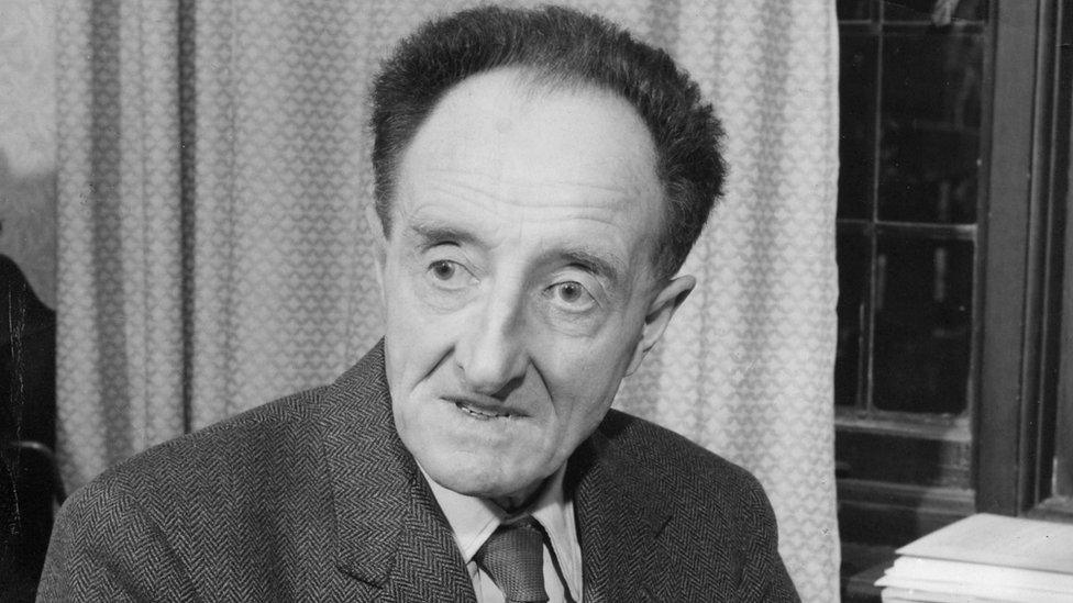 Saunders Lewis