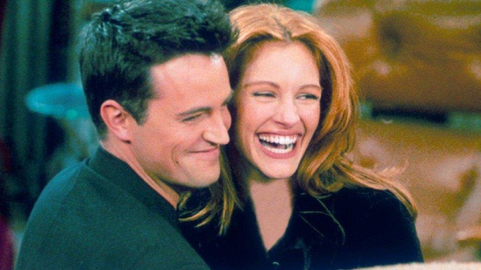 Matthew Perry and Julia Roberts