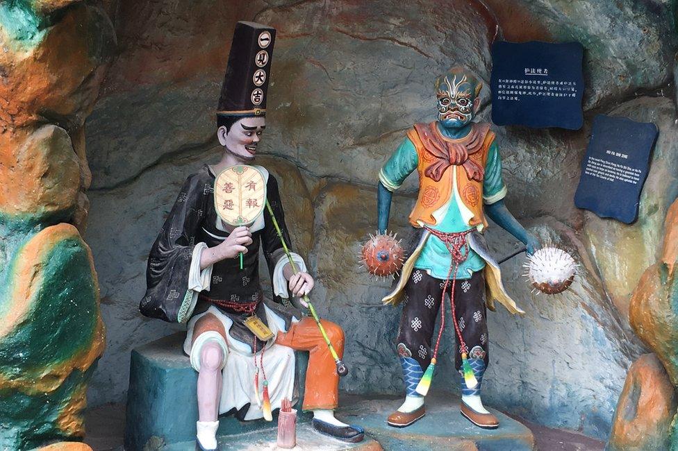 Picture of statues at Singapore's Haw Par Villa