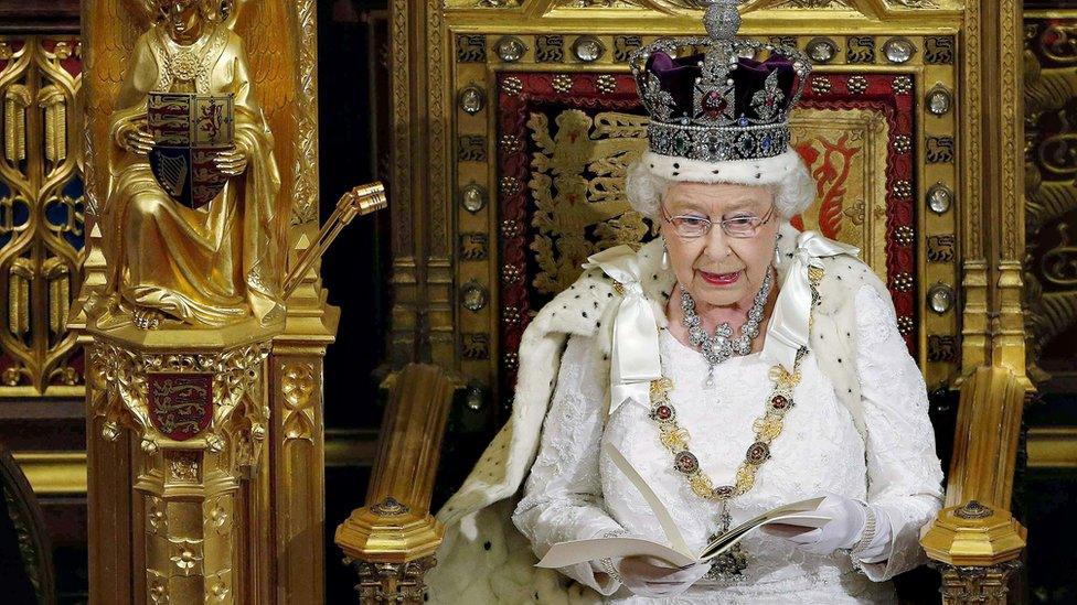 Queen-giving-her-speech-in-Parliament.