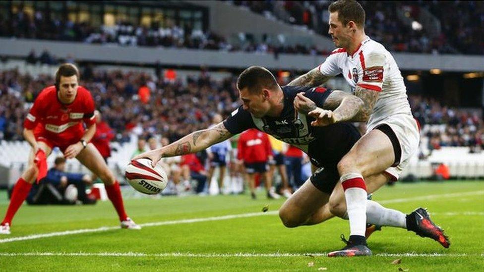 Shaun Kenny-Dowall scores the only try of the game