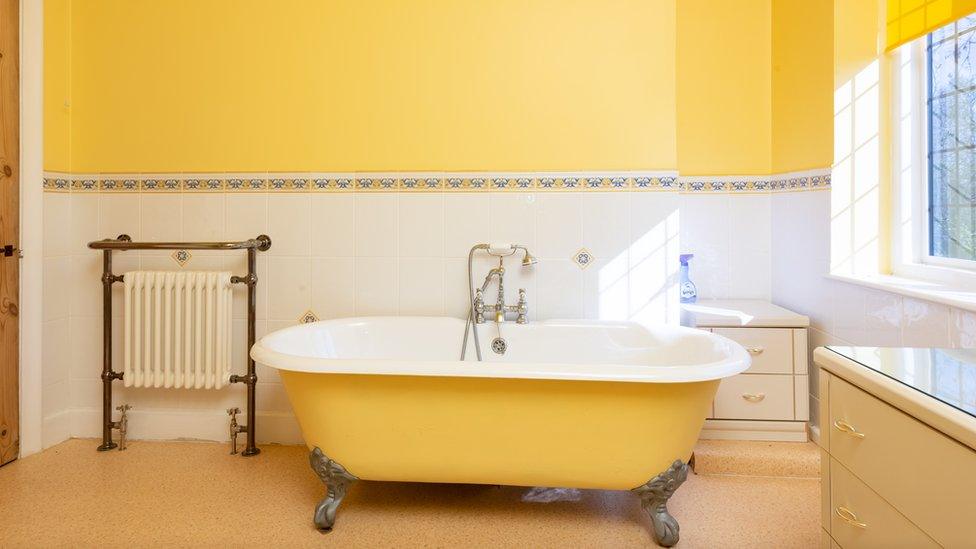 Bathtub in Tolkien house