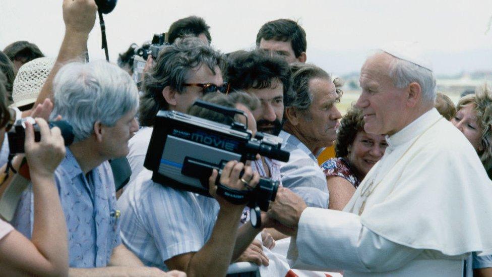 Pope John Paul II meeting crowds in Australia