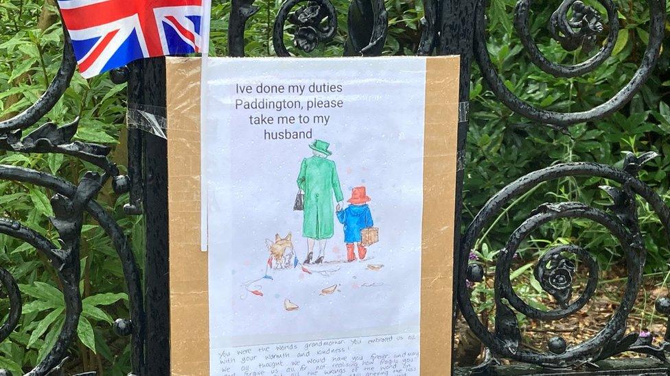 This message has been popular for many on social media and reflects the Queen's Platinum Jubilee sketch with Paddington Bear