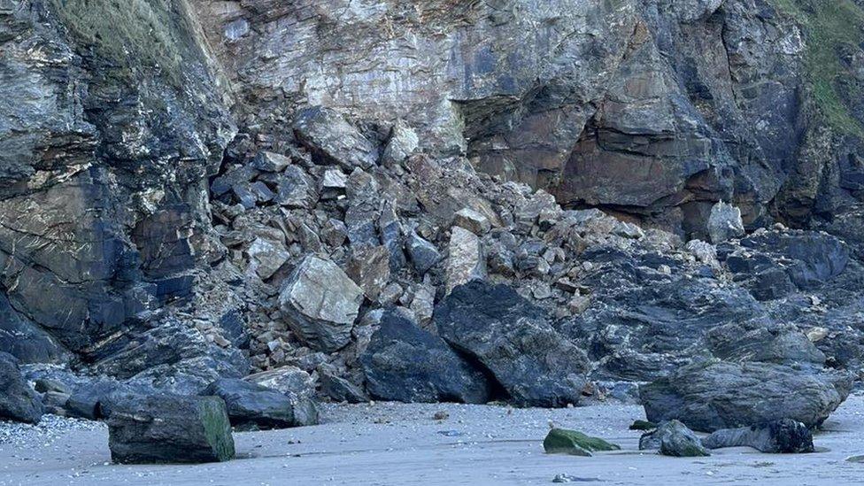 The rock fall on Porthtowan beach