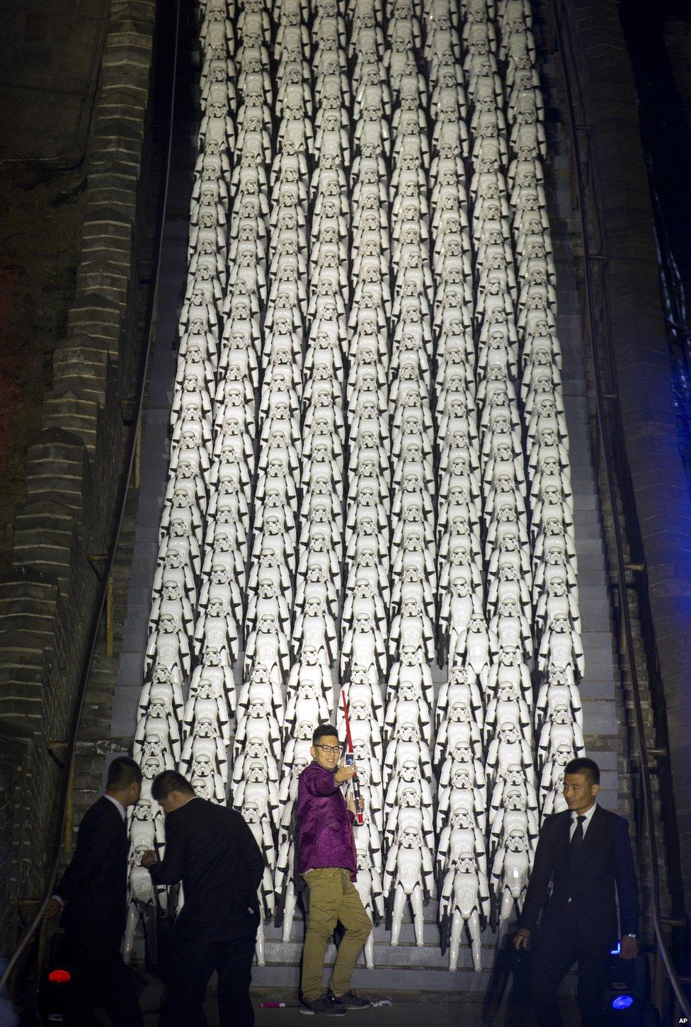 Stormtroopers line the Great Wall of China