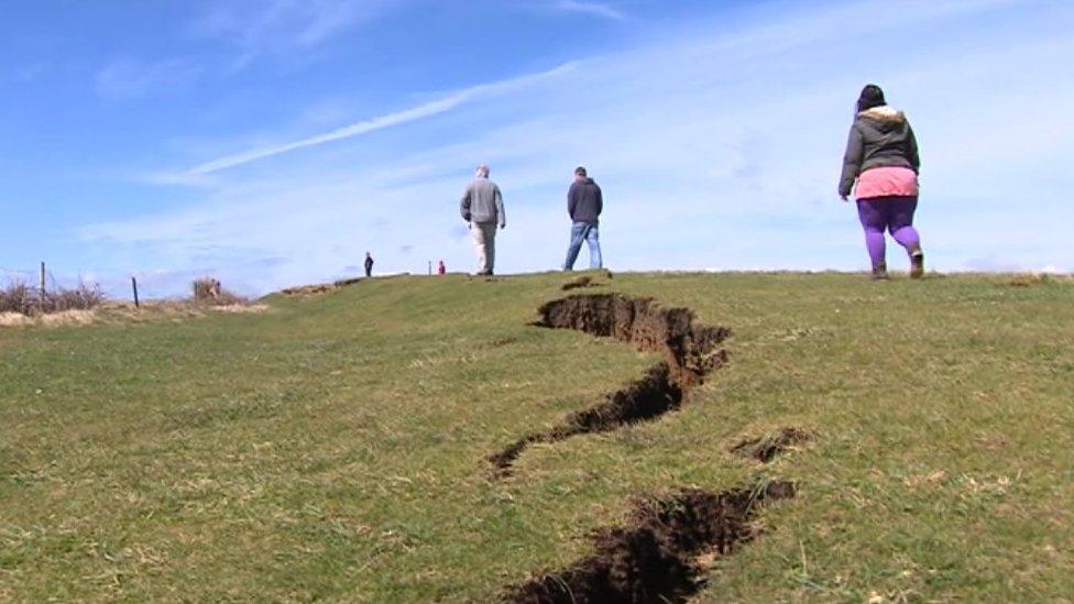 Weymouth cliff cravk