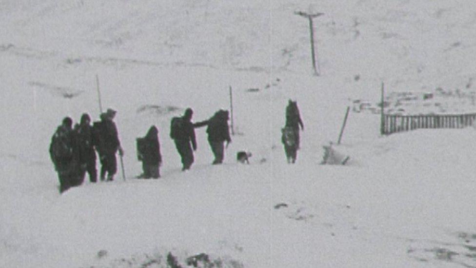 Rescue teams set out to look for the missing walkers