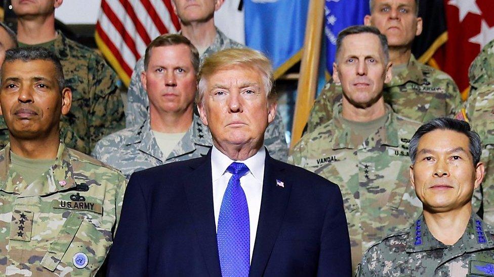 Donald Trump with US soldiers