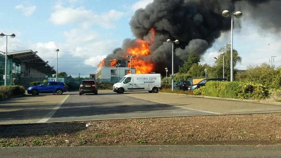 The fire at Burghley Road, Grays