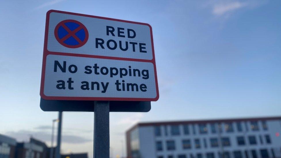 Road sign Armfield Academy