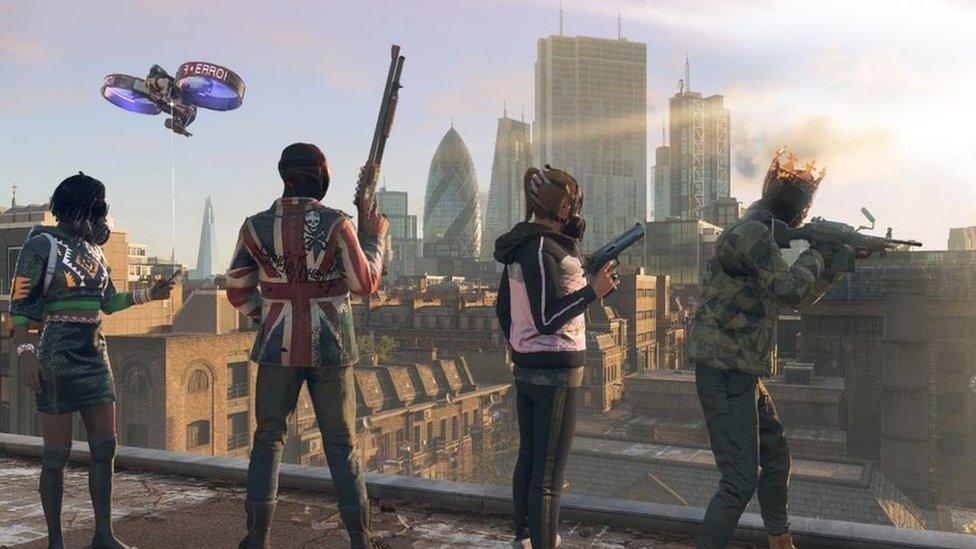 Characters in the game overlooking the London skyline