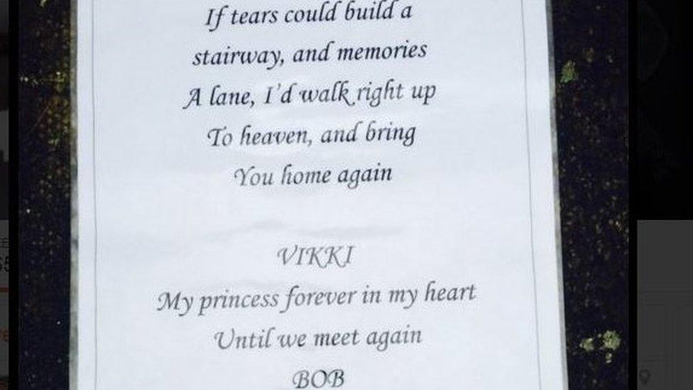 Card at Vikki Thompson's funeral