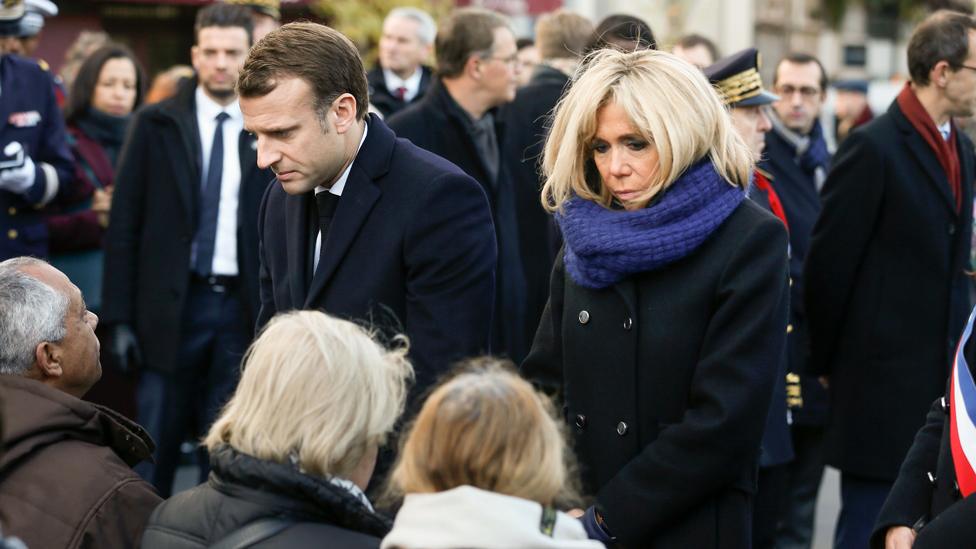 Mr Macron and his wife Brigitte meet grieving relatives, 13 Nov 17